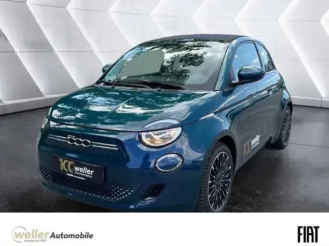 Gruen Gebraucht 2023 Fiat 500e Icon Cabrio | 24.870 € (Fairer Preis) - Bild 1/4