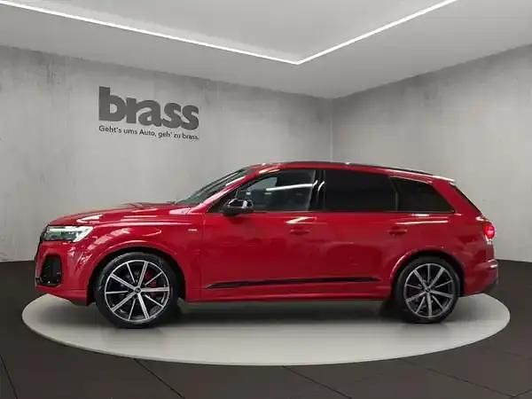 Usado Audi Q7 S-Line 286 HP (210 kW) 2025 Vermelho SUV