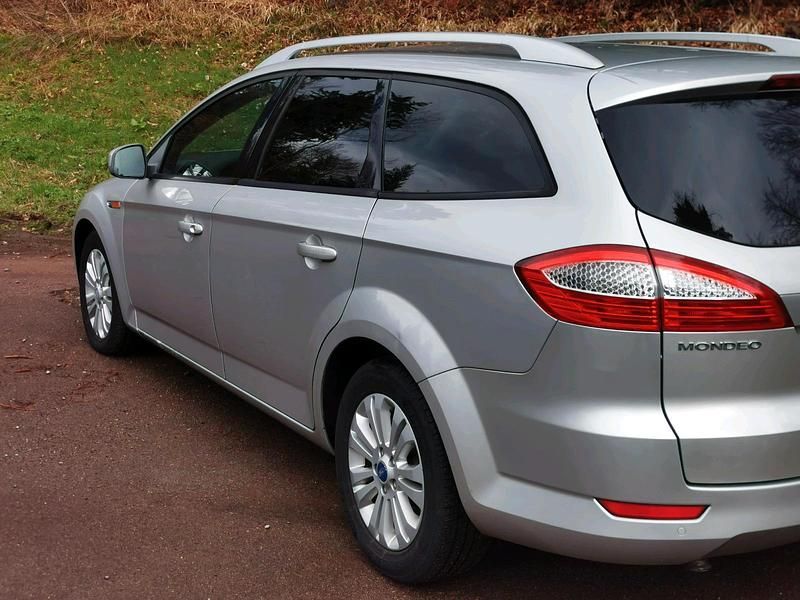 Gebraucht Ford Mondeo 116 PS (85 kW) 2008 Grau Kombi