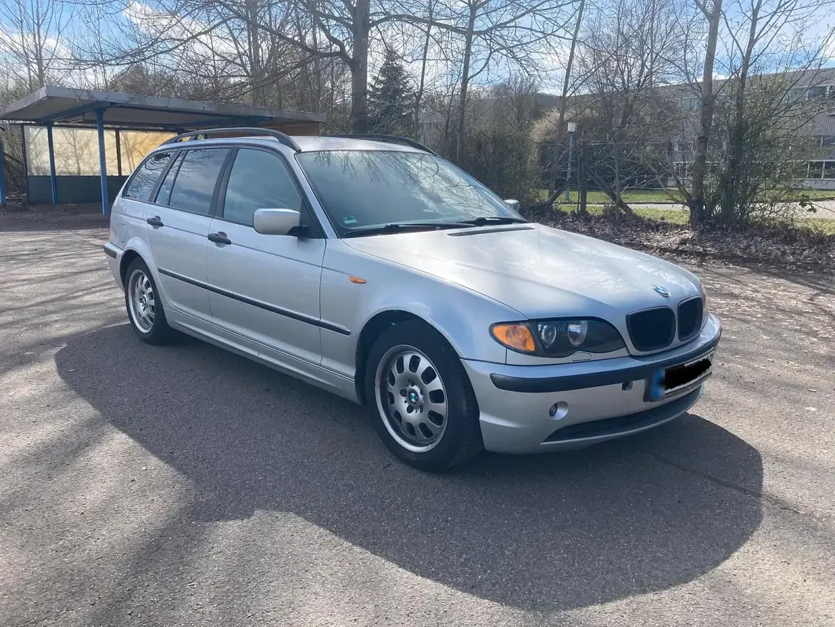 Usata BMW 320 150 CV (110 kW) 2002 Argento Station wagon