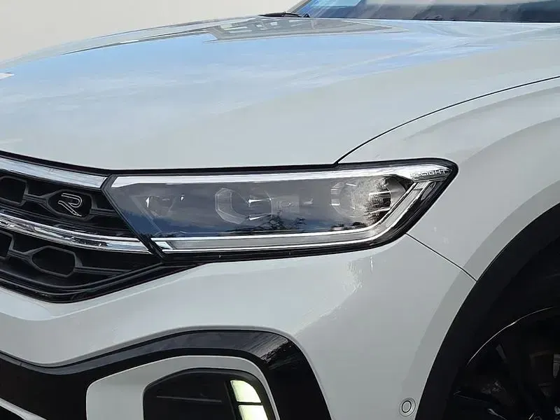 Gebraucht VW T-Roc 150 PS (110 kW) 2022 Schwarz SUV