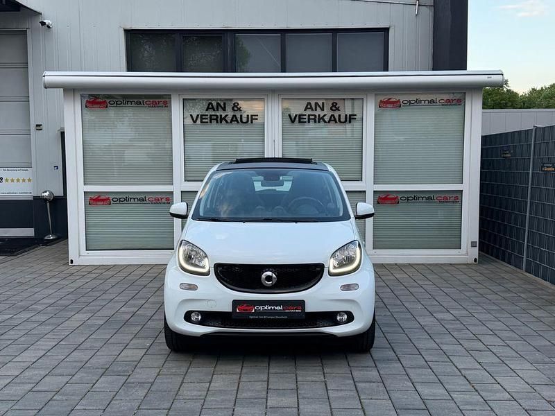 Second-hand Smart ForFour 90 CP (66 kW) 2017 Alb Hatchback