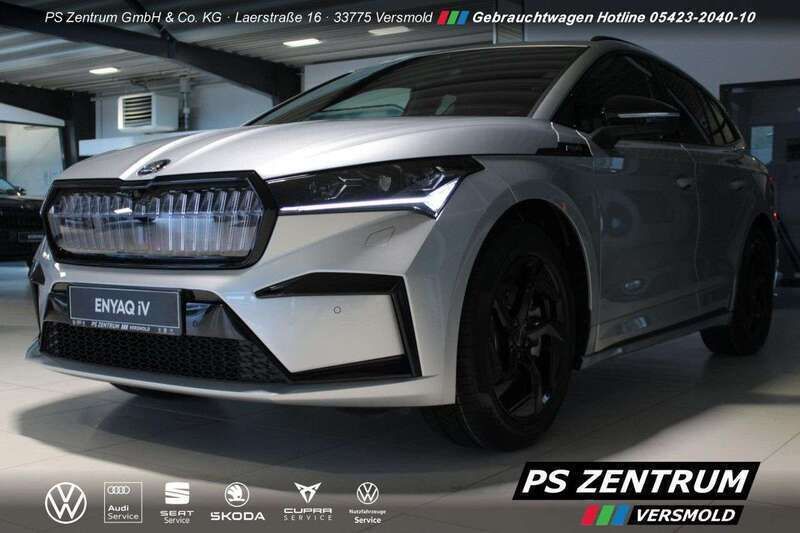 Brillantsilber metallic Gebraucht 2024 Skoda Enyaq iV SportLine SUV | 49.930 € (Superpreis) - Bild 1/4