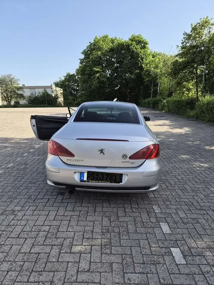 Gebraucht Peugeot 307 CC 136 PS (100 kW) 2005 Silber Cabrio
