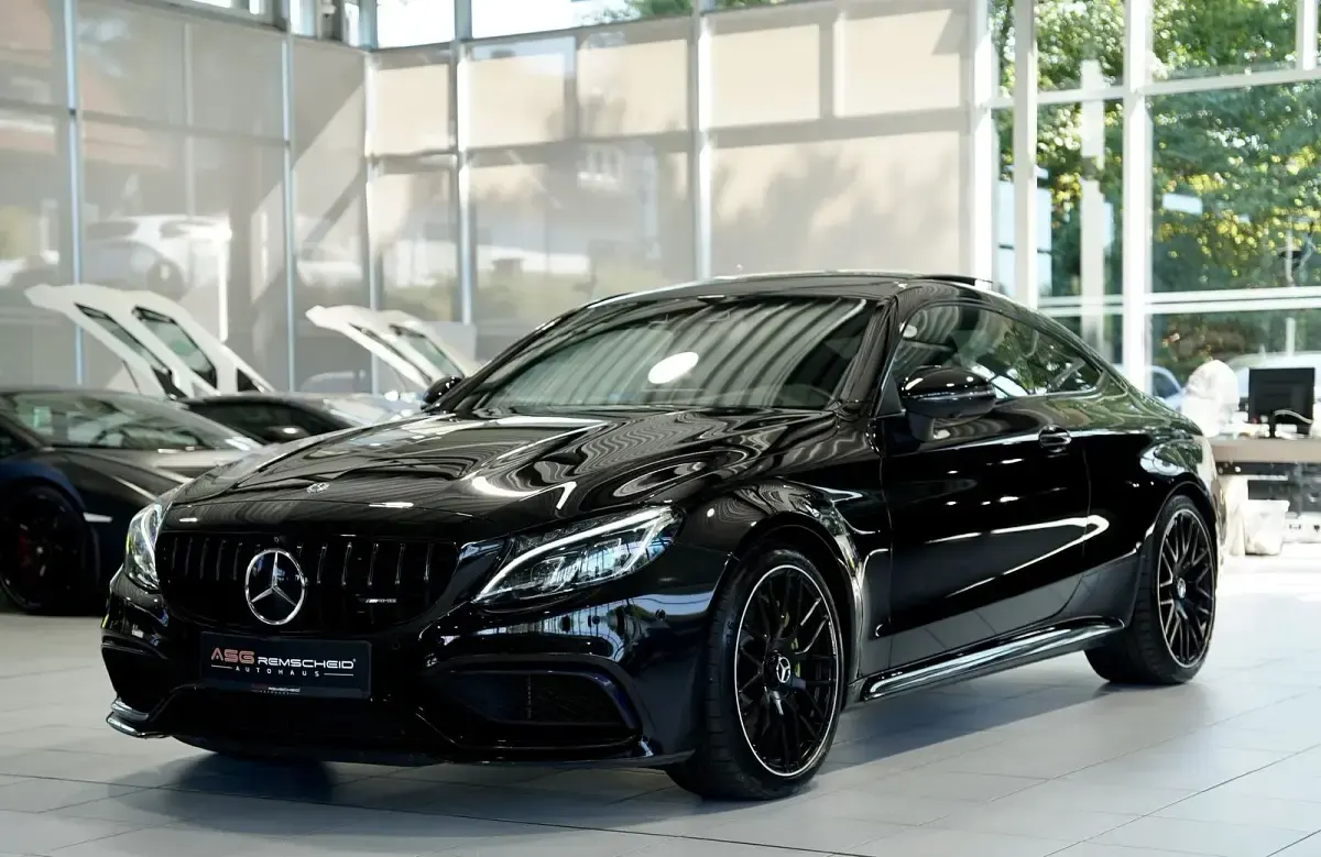 Gebraucht Mercedes C63 AMG AMG 511 PS (375 kW) 2018 Schwarz Coupé
