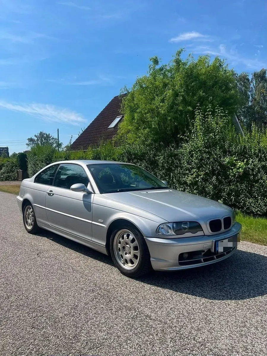 Gebraucht BMW 318 118 PS (86 kW) 1999 Silber Coupé