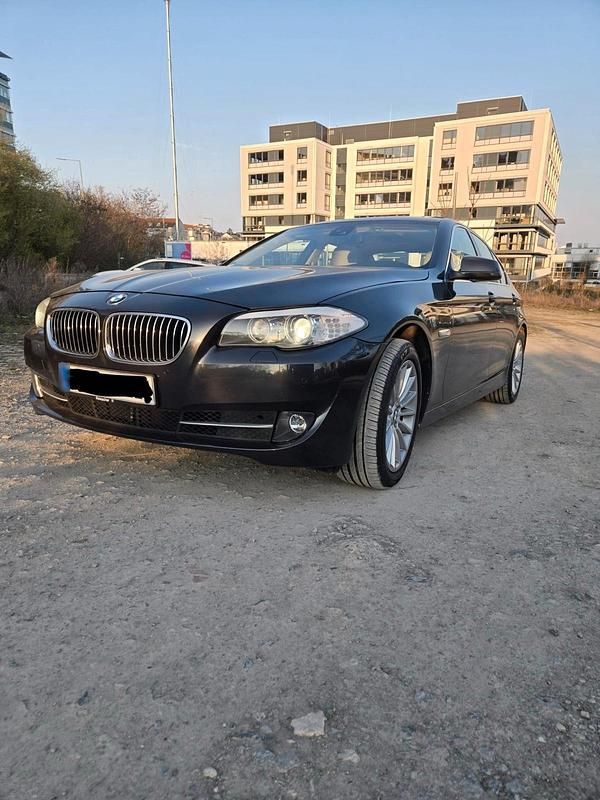Second-hand BMW 523 2010 Berlinǎ