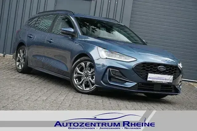Gebraucht Ford Focus ST-Line 116 PS (85 kW) 2025 Andere Limousine