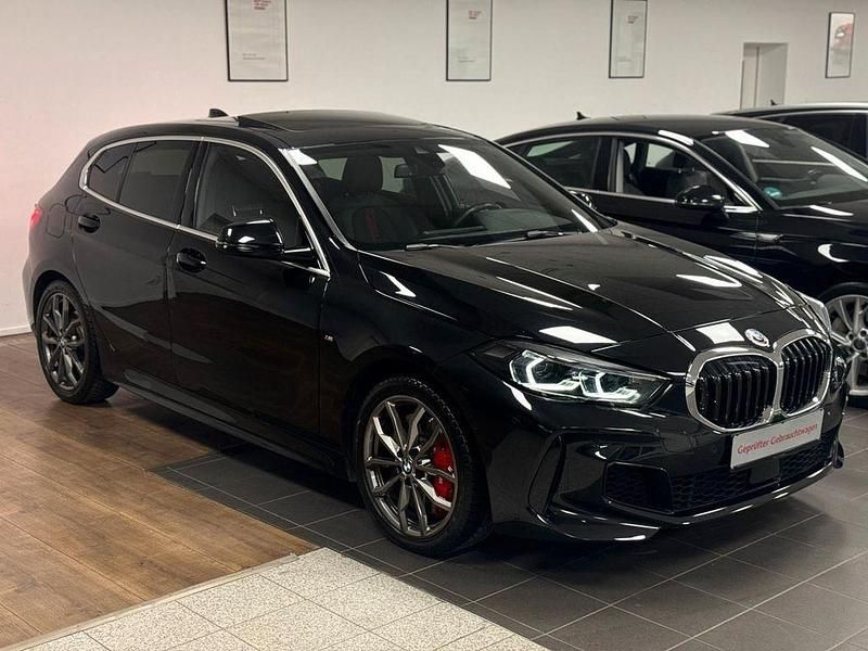 Gebraucht BMW 128 Performance 265 PS (194 kW) 2023 Schwarz Limousine