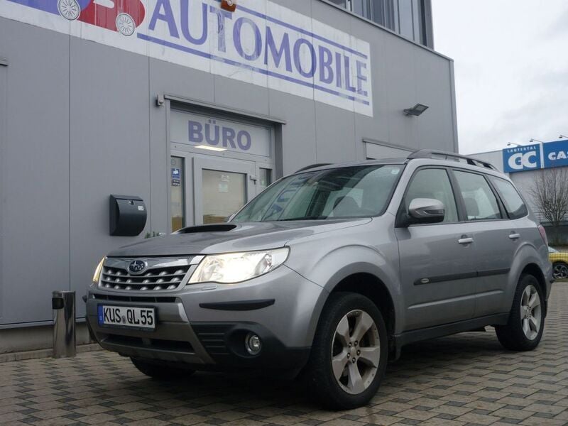 Gebraucht Subaru Forester Comfort 147 PS (108 kW) 2011 Grau SUV