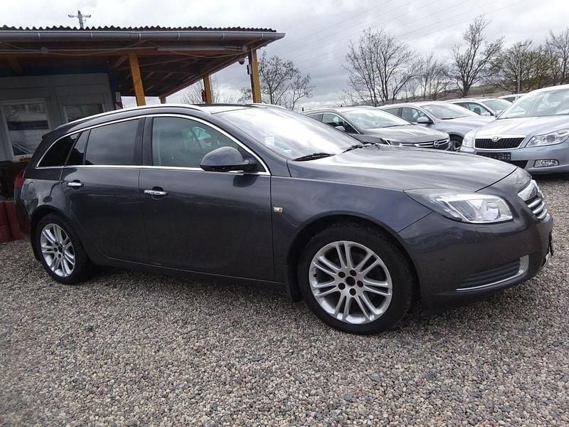 Gebraucht Opel Insignia Cosmo 179 PS (131 kW) 2010 Grau Kombi