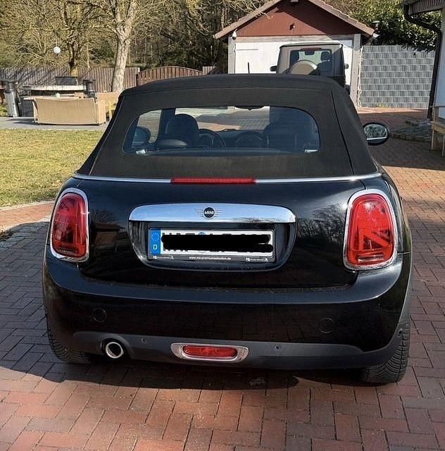 Gebraucht Mini Cooper 136 PS (100 kW) 2019 Schwarz Kleinwagen