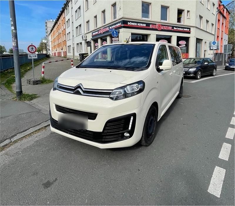 Beige Gebraucht 2018 Citroën Jumpy Van / Kleinbus | 11.500 € (Fairer Preis) - Bild 1/4