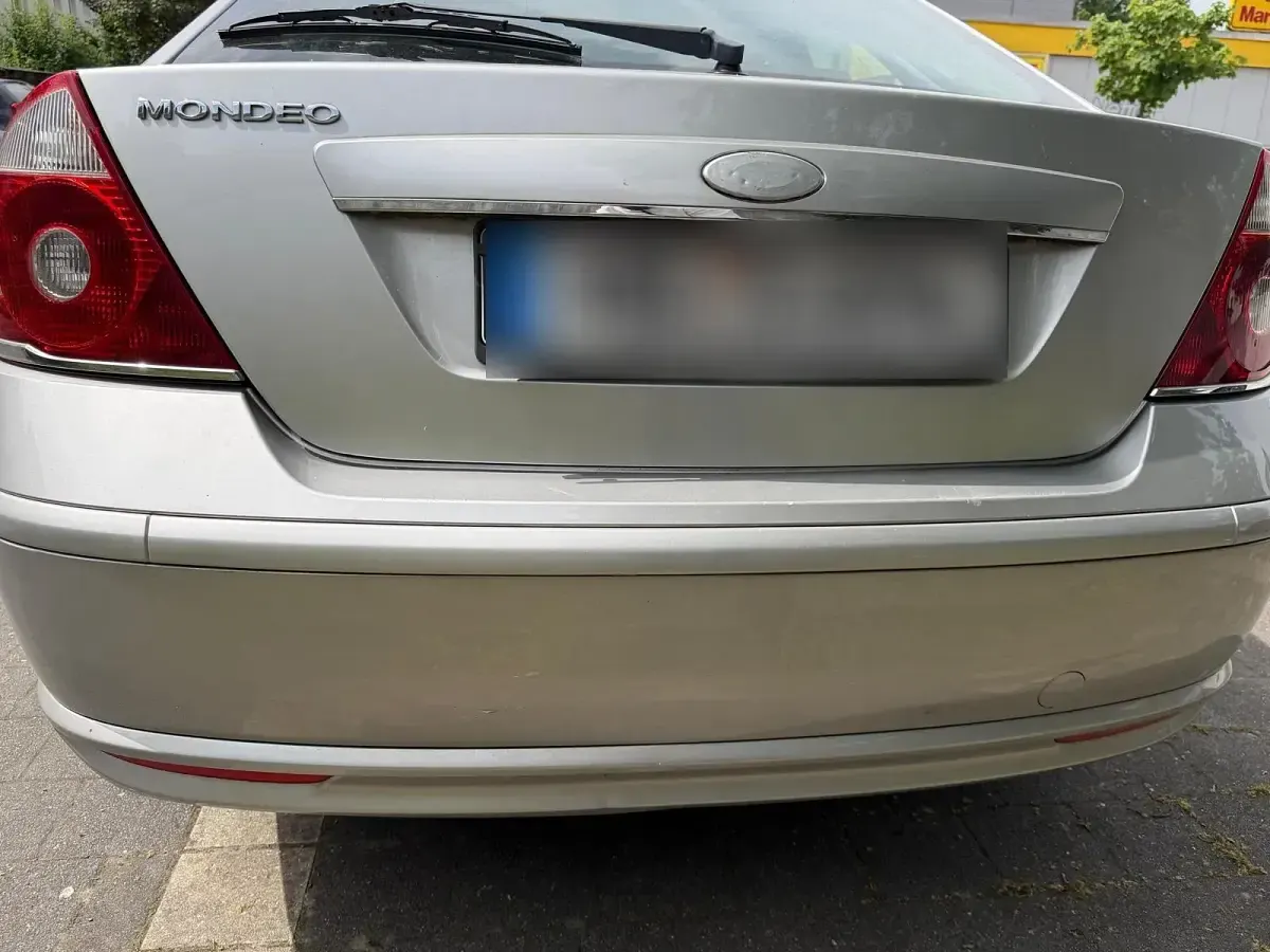 Gebraucht Ford Mondeo 145 PS (106 kW) 2005 Silber Limousine
