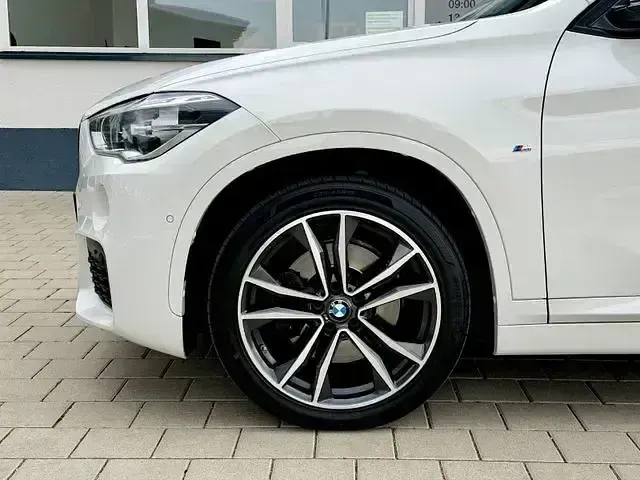Gebraucht BMW X1 M Sport 190 PS (139 kW) 2019 Weiß SUV