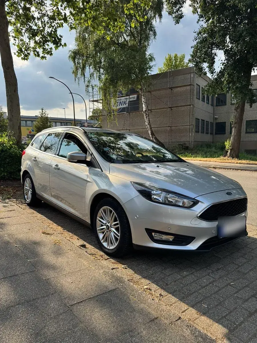 Gebraucht Ford Focus Business Edition 120 PS (88 kW) 2018 Silber Kombi