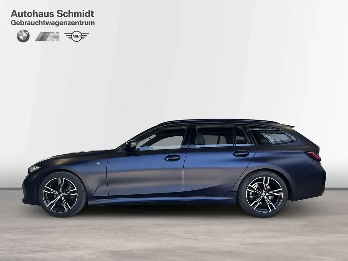 Gebraucht BMW 320 M Sport 184 PS (135 kW) 2023 Bmw individual frozen tanzanite blue Kombi