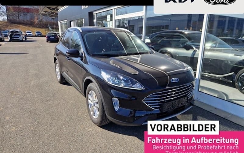 Gebraucht Ford Kuga Titanium 120 PS (88 kW) 2022 Schwarz SUV