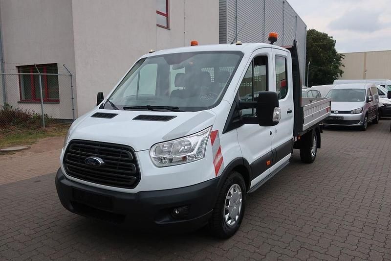 Weiß Gebraucht 2019 Ford Transit Limousine | 12.500 € (Guter Preis) - Bild 1/4