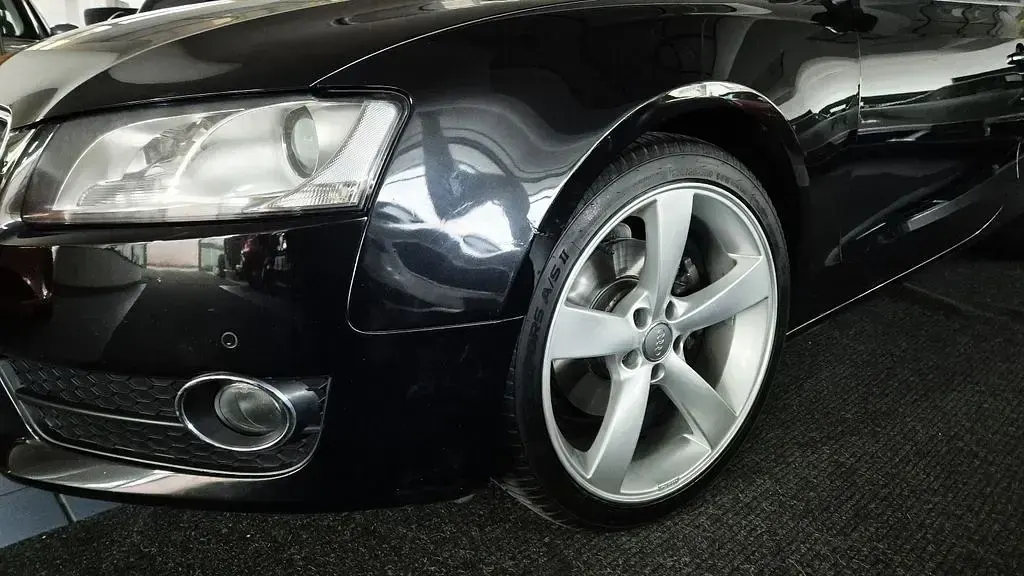 Gebraucht Audi A5 Sport 179 PS (131 kW) 2011 Schwarz Coupé