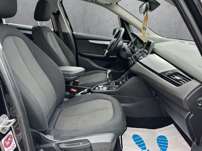 Gebraucht BMW 218 Active Tourer 136 PS (100 kW) 2017 Schwarz Van / Kleinbus
