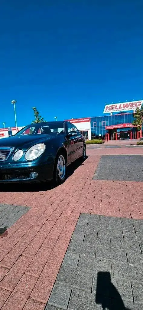 Gebraucht Mercedes E220 150 PS (110 kW) 2006 Blau Limousine