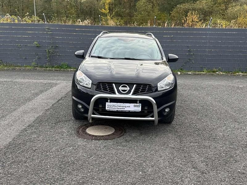 Gebraucht Nissan Qashqai +2 Acenta 150 PS (110 kW) 2011 Black (m) SUV