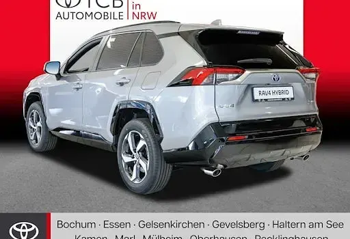 Gebraucht Toyota RAV4 Hybrid 306 PS (225 kW) 2025 Silber SUV