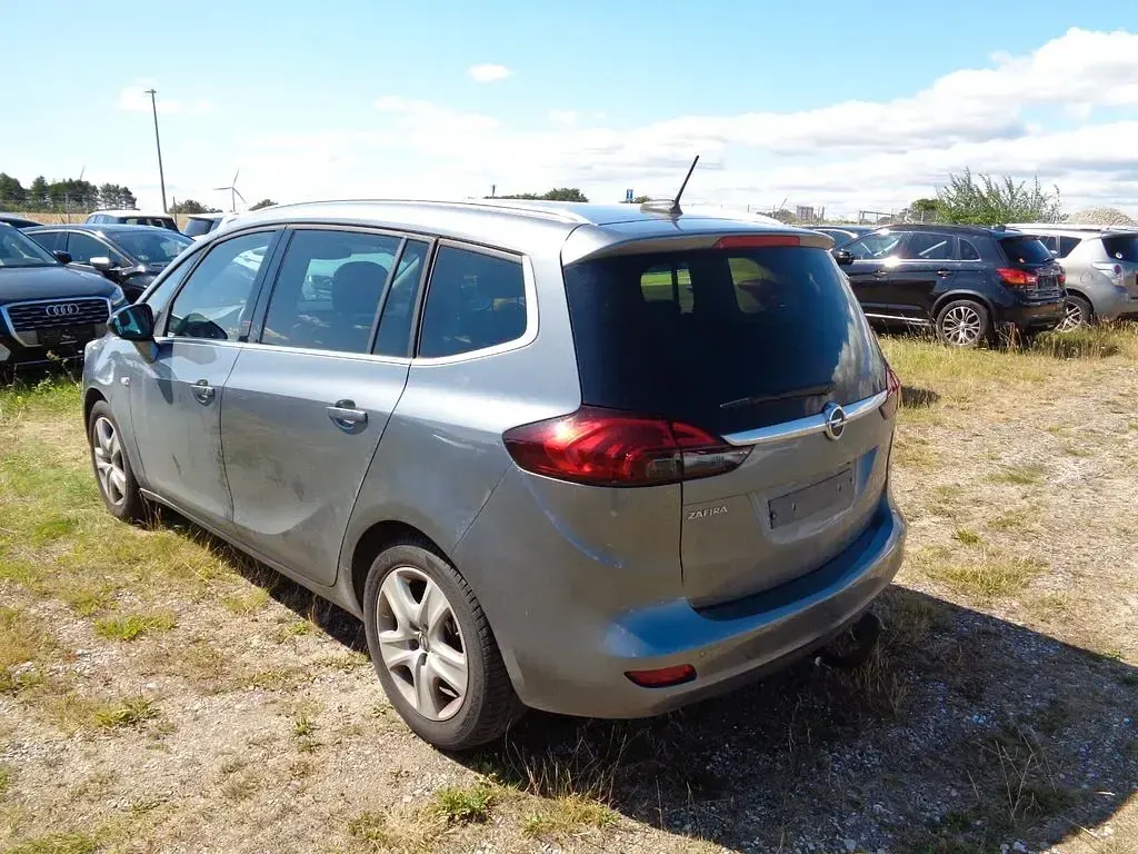 Gebraucht Opel Zafira Innovation 135 PS (99 kW) 2018 Grau Van / Kleinbus