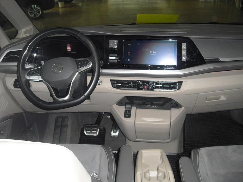 Gebraucht VW Multivan Style 204 PS (150 kW) 2023 Weiß Van