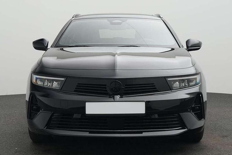 Neu Opel Astra 177 PS (130 kW) 2025 Lackierung schwarz perla nera/typ aussenverkleidung metallic perlmutt Kombi