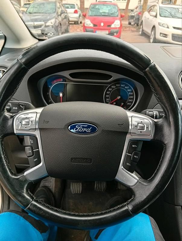 Gebraucht Ford S-MAX S 175 PS (128 kW) 2009 Grau Van / Kleinbus