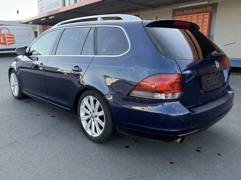 Gebraucht VW Golf VI Exclusive 105 PS (77 kW) 2010 Blau Kleinwagen