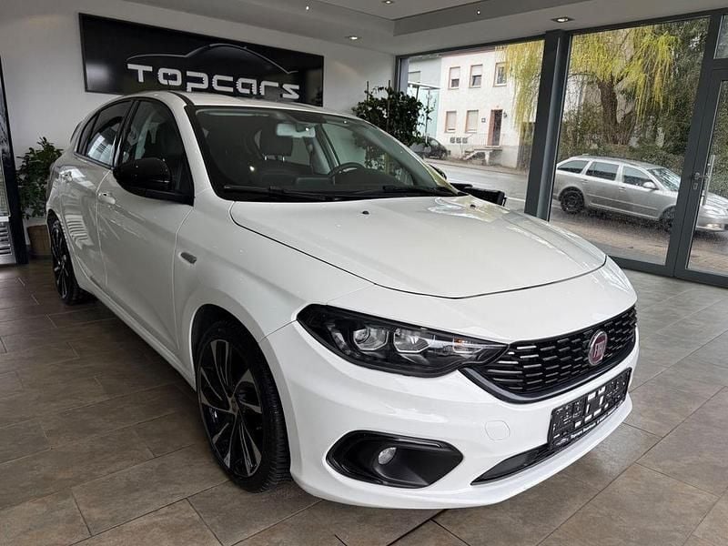 Gebraucht Fiat Tipo S 120 PS (88 kW) 2018 Weiß Limousine