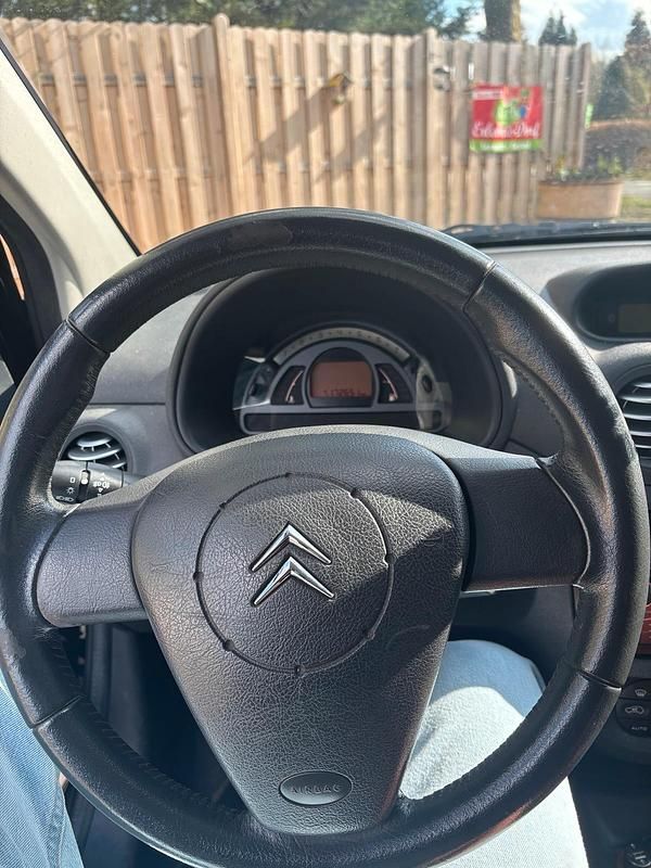 Gebraucht Citroën C2 VTR Sport 73 PS (53 kW) 2004 Schwarz Kleinwagen