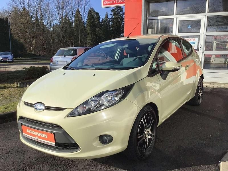 Gebraucht Ford Fiesta Trend 82 PS (60 kW) 2009 Spa (g) Kleinwagen