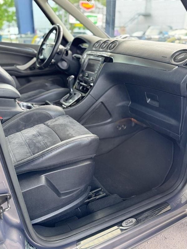 Gebraucht Ford Galaxy 200 PS (147 kW) 2012 Grau Van / Kleinbus