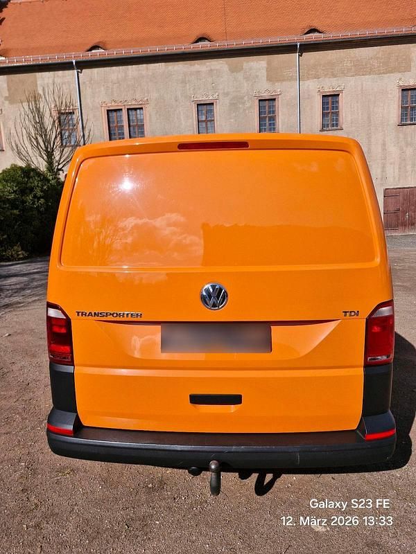 Gebraucht VW T6 84 PS (61 kW) 2016 Orange Van