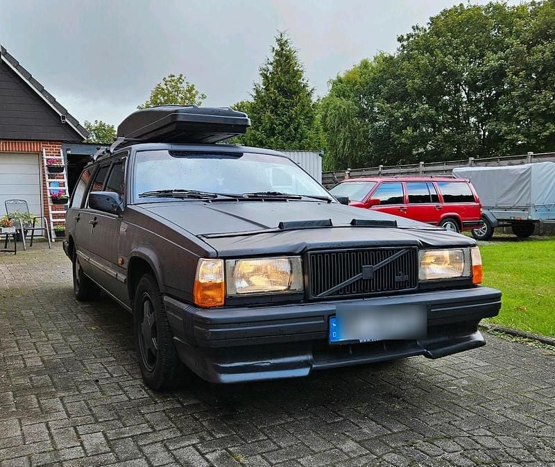 Gebraucht Volvo 740 113 PS (83 kW) 2025 Schwarz Kombi