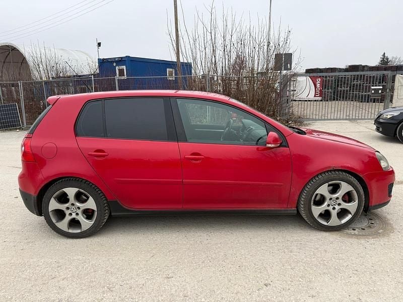 Gebraucht VW Golf V GTI 200 PS (147 kW) 2007 Rot Limousine
