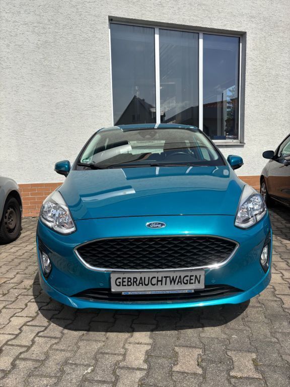 Blau Gebraucht 2018 Ford Fiesta Cool & Connect Kleinwagen | 8.950 € (Fairer Preis) - Bild 1/4