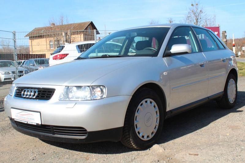 Gebraucht Audi A3 Ambition 102 PS (75 kW) 2001 Silber Limousine