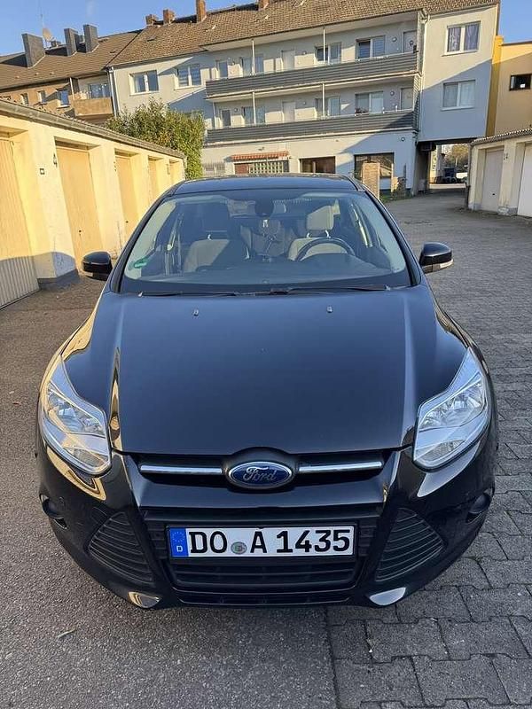 Gebraucht Ford Focus 101 PS (74 kW) 2014 Kombi
