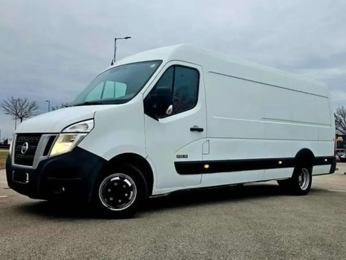 Gebraucht Nissan NV400 Comfort 145 PS (106 kW) 2012 Weiß Van