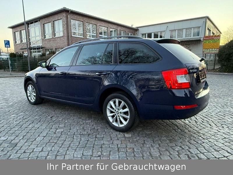 Second-hand Skoda Octavia Style 150 CP (110 kW) 2017 Albastru Break