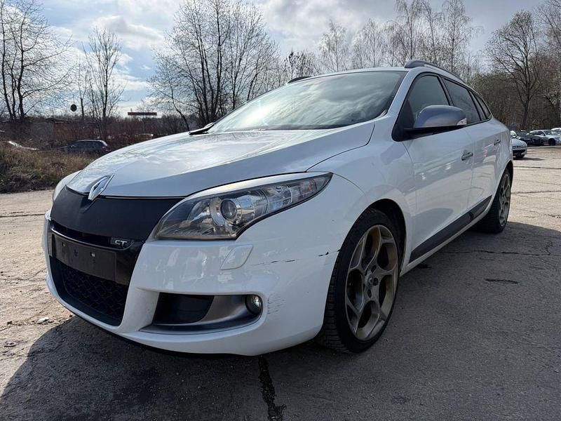 Gebraucht Renault Mégane III GT 179 PS (131 kW) 2012 Weiß Limousine