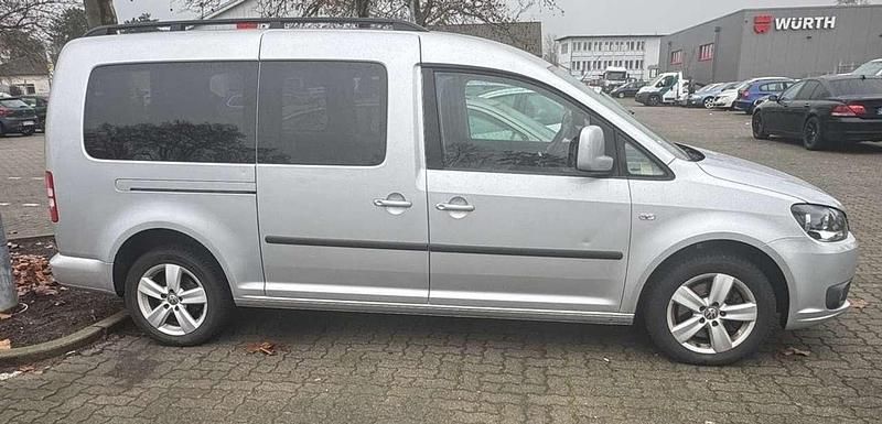 Gebraucht VW Caddy Maxi 102 PS (75 kW) 2013 Grau Van / Kleinbus