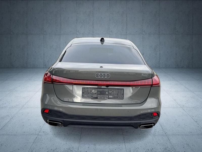 Gebraucht Audi A5 Ambiente 150 PS (110 kW) 2024 Chronosgrau metallic Limousine