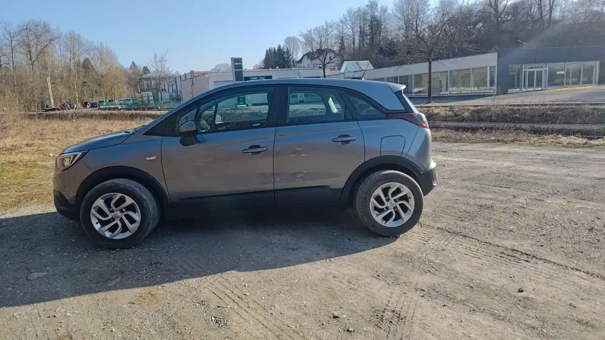 Gebraucht Opel Crossland Edition 82 PS (60 kW) 2018 Silber SUV