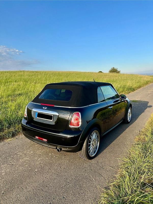Gebraucht Mini Cooper Cabriolet 120 PS (88 kW) 2011 Schwarz Cabrio
